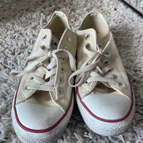 Sneakers - Picture 3 of 4